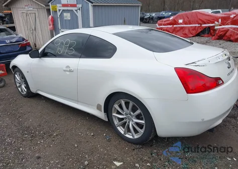 2015 Infiniti Q60 Journey/S/S Limited z USA, uszkodzony, nr VIN JN1CV6EK7FM871350